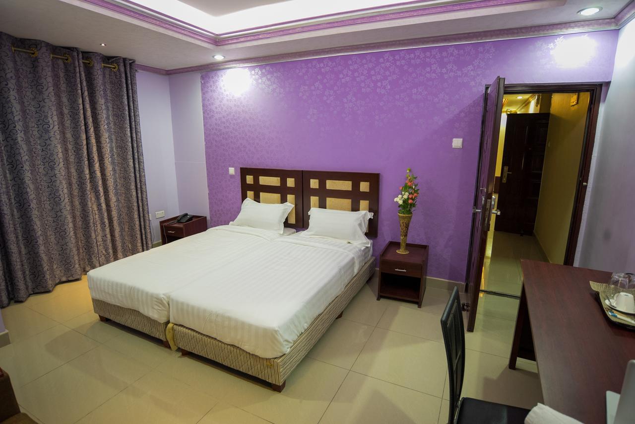 Euro Hotel And Apartments Дар-эс-Саламе Экстерьер фото